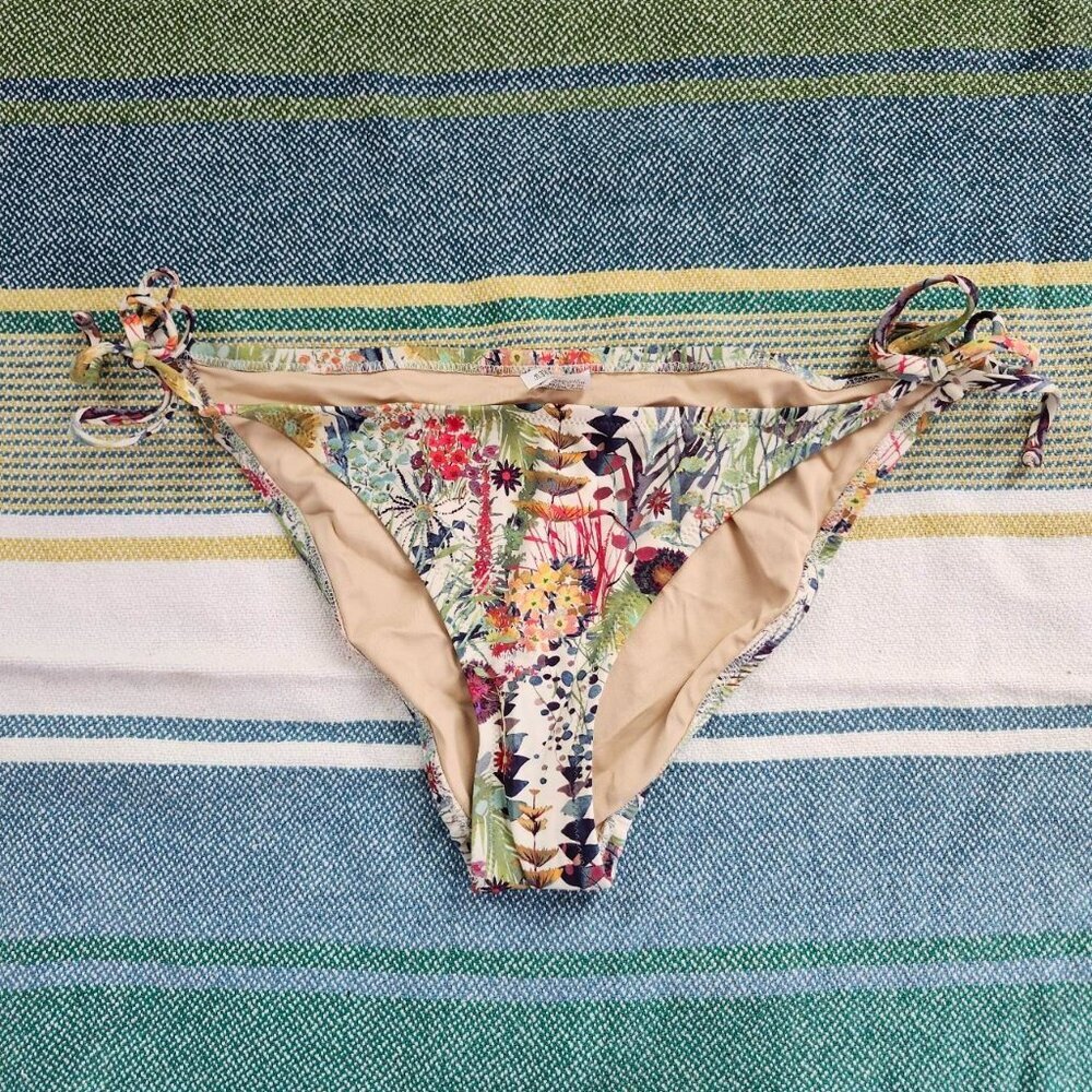 j crew Multicoloured floral bikini bottoms with...